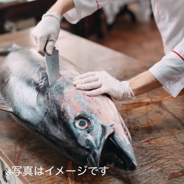 まぐろの解体ショー